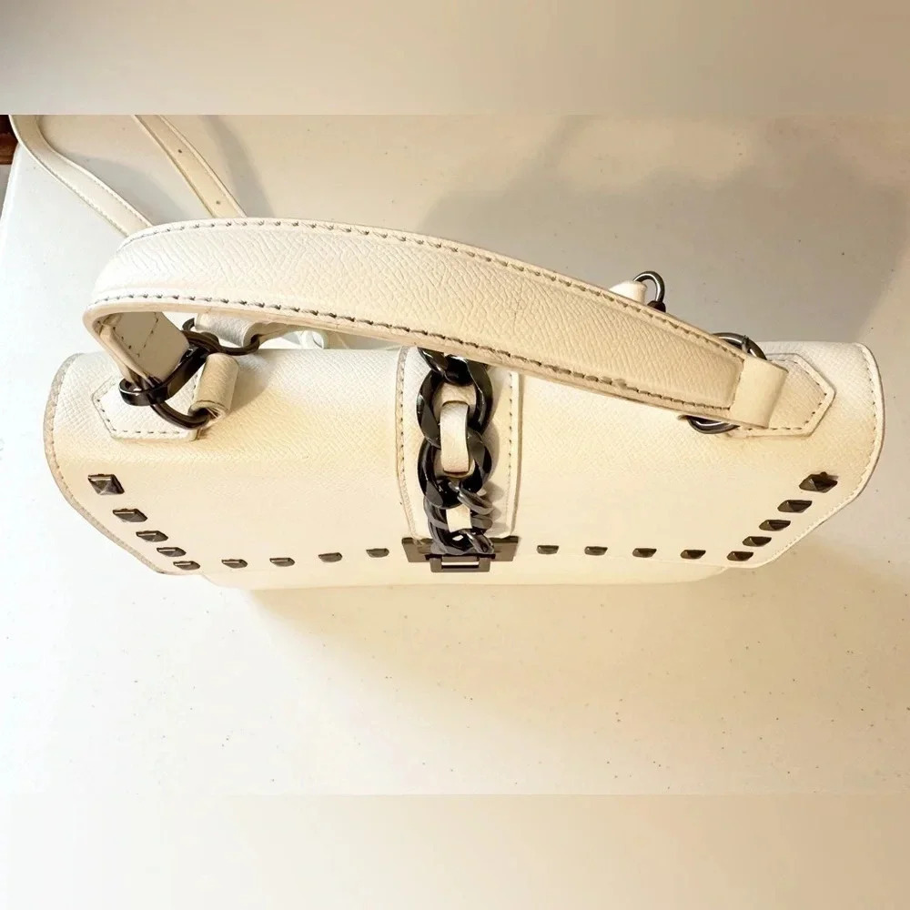 BADGLEY MISCHKA Chain Trim Two Way Shoulder Bag Crossbody Purse Strap Off White - Picture 11 of 16